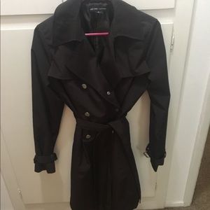 New York & Co. raincoat
